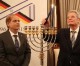 Bundespräsident Gauck und Botschafter Hadas-Handelsman eröffnen das Jubiläumsjahr 2015