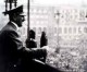 Die Reichshauptstadt am 31. Januar 1939: Wie die Massen auf dem Wilhelmplatz die Führerrede und den Fackelzug erlebten