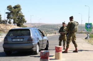 IDF-Kontrollpunkt an der Gush Etzion Kreuzung. Foto: Anav Silverman