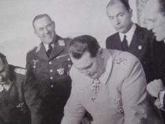 Göring bei einem Besuch der Messerschmitt-Werke am 27. Februar 1941. Foto: Archiv/RvAmeln