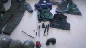 Bei Razzia in Shechem entdeckte Waffen und Ausrüstungen. Foto: IDF