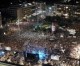 100000 versammelten sich auf dem Rabin Platz um Clinton und Obama zu hören