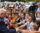 Rivlin trifft sich mit tausenden Schülern in Melbourne